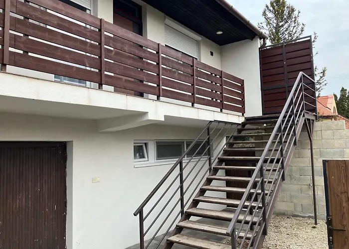 Apartament Dio Vendeghaz *